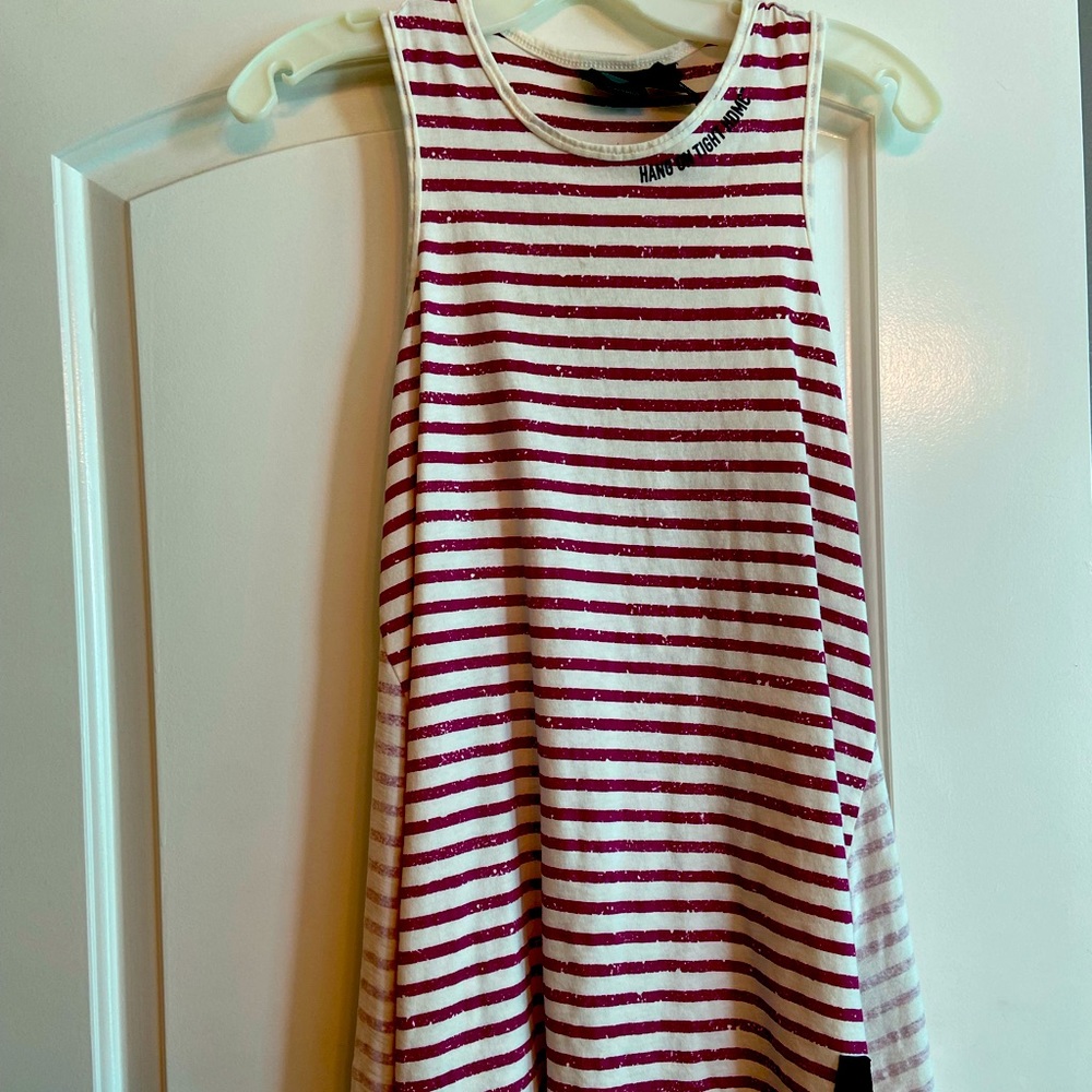 Red and white striped brand new HARLEY DAVIDSON tank